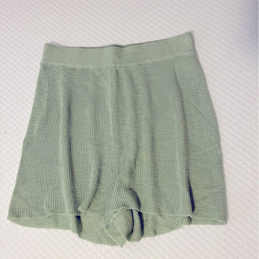 Free People Beach Malibu Surf Sweater Set *shorts only* Size L